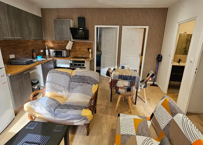 Chez Particulier A 15 Min A Pieds De La Gare De Проживание в семье *